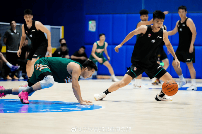 欢迎额尔登, alt, 欢迎额尔登