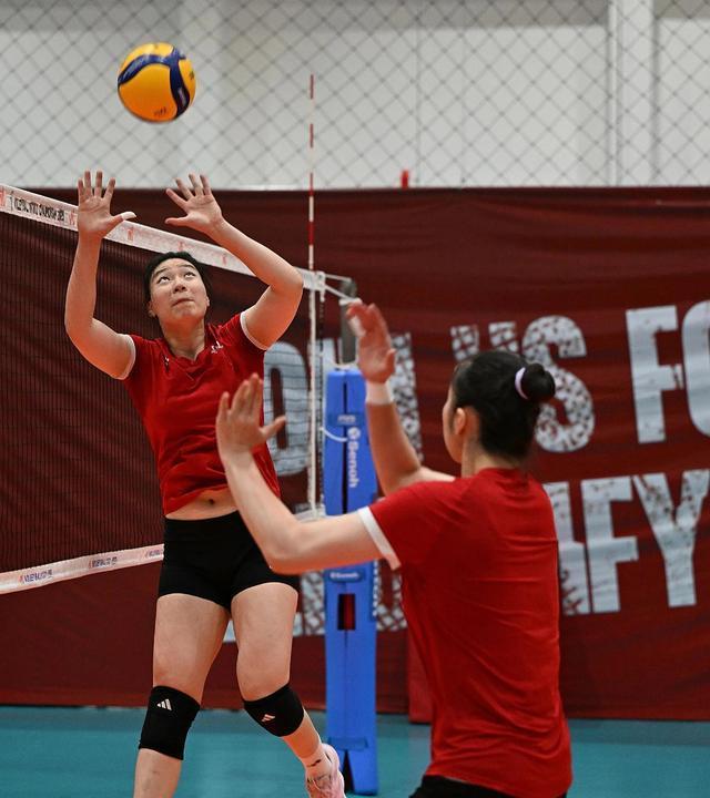 次触球, 苏U 次触球, 苏U