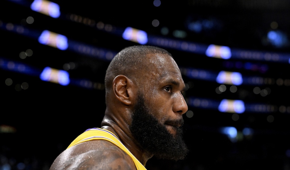 人球员身份 人球员身份