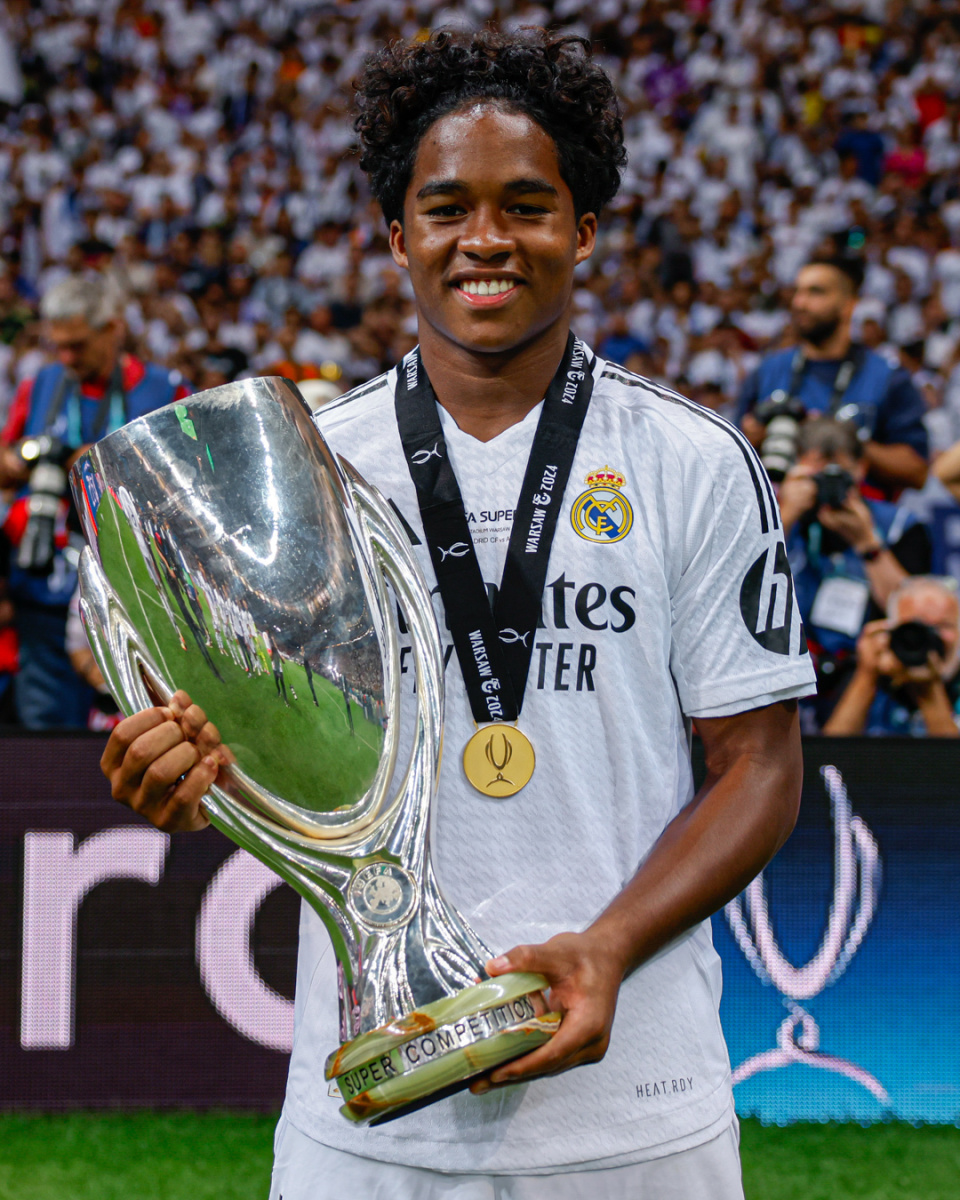 先进的足球 先进的足球